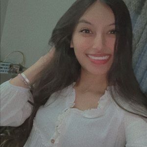 Meet your Posher, Amy